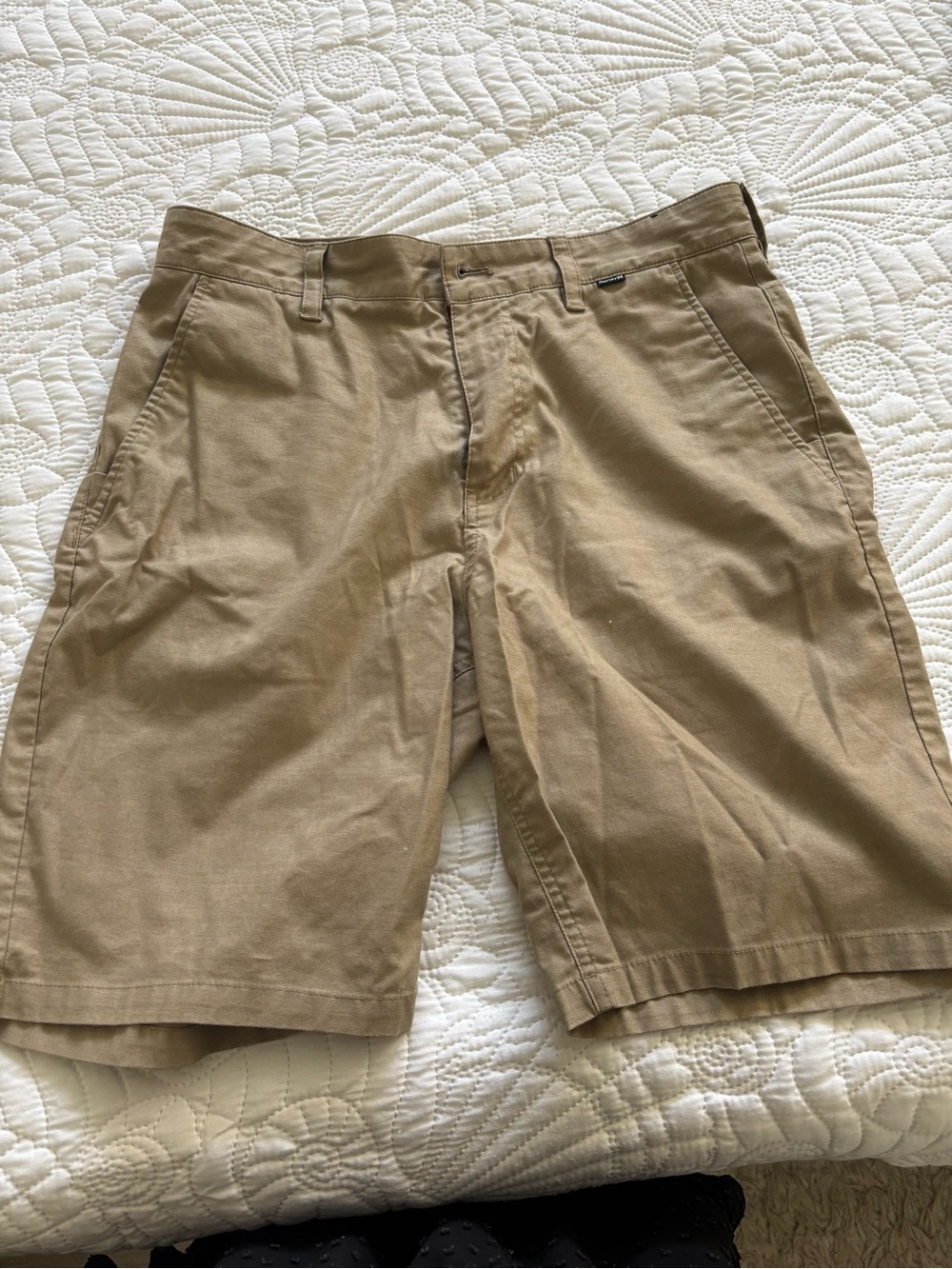 Hurley Men's Tan Flat-Front Shorts